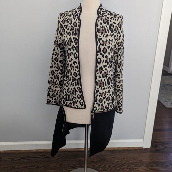 Chico's Black Tan Leopard Convertible Cardigan 1 = 8 Medium TWO LENGTHS Zipper - Picture 5 of 9